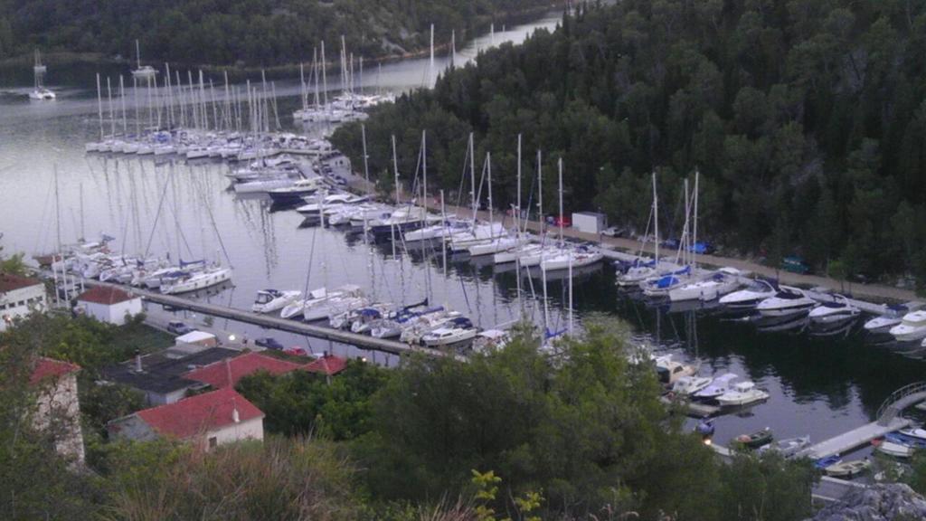 Apartments Pulic Skradin Quarto foto